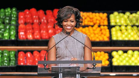 Attention shoppers: Wal-Mart plans to offer healthier foods