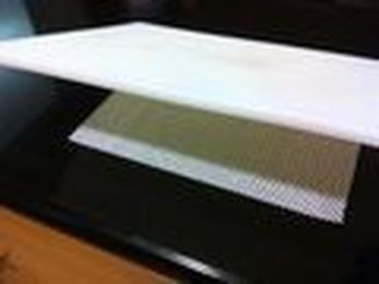 Test Kitchen tips: Stabilize your cutting board