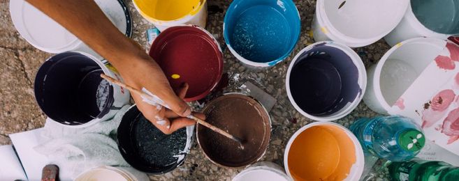 Selecting green paint