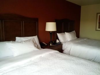 Creating tranquility and comfort in a hotel room!