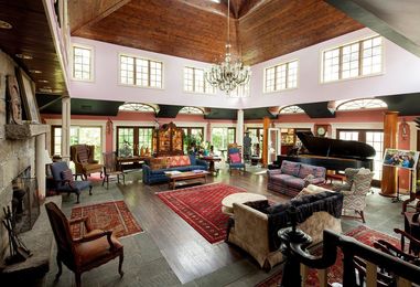 An Ever-Expanding House of Architectural Salvage