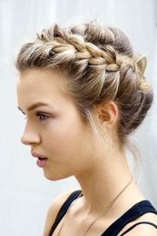 How to Do a Braided Bun