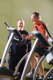 How to Work Out on an Arc Trainer