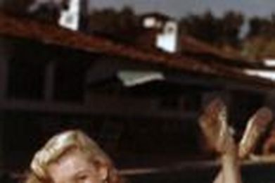 Raw Eggs in Milk? Trying Marilyn Monroe’s Diets