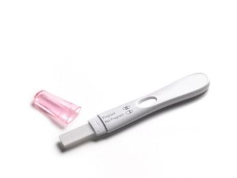 Pollutants Linked to Lower Fertility in Both Men and Women