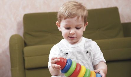 4 types of dangerous toys to watch out for this holiday season
