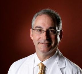 Choosing the Spine Surgeon Who Is Right for You