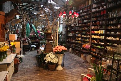 Shops that create their own attention