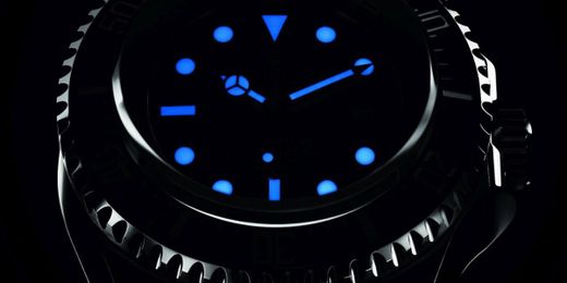 Before Buying A Waterproof Watch, Read This