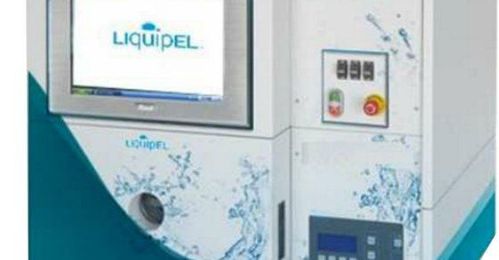 With Its New Liquipod, Liquipel Hopes To Make Your Gadgets Water-Resistant While You Wait