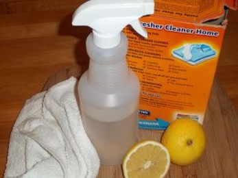 Eco-Friendly Green Cleaners:  Top 5 Best Natural Ingredients To Use