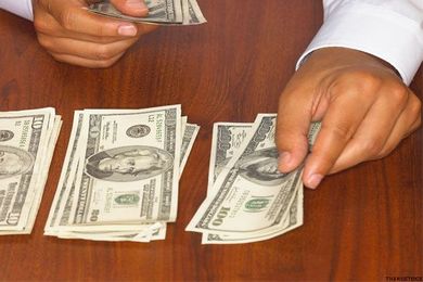 Foreclosure Shoppers Find the Shelves Bare