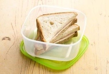 5 Ways to End Tupperware Chaos