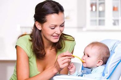 Homemade and Store-Bought Baby Food Are a Good Next Step