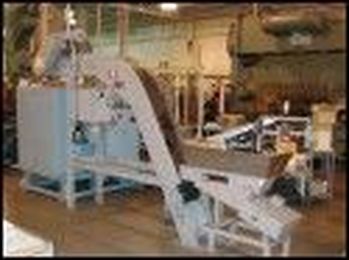 Eriez® Belt Conveyors Move Parts and Scrap Quickly and Efficiently (ERIEZ)