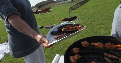 BBQ calories: How to burn off that hot dog