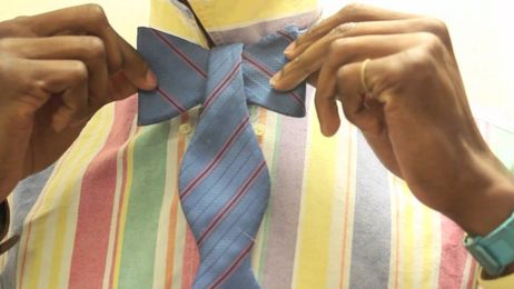 @StayflyThrash : How to Tie a Bow Tie