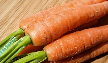 Carrots & Eye Health: How the Myth Began