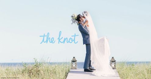 Groom Style: Must the Groomsman Tuxes Match?