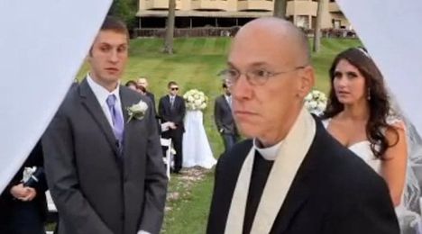 Can You Say Awkward? Easily Avoidable Wedding Photography Mistakes