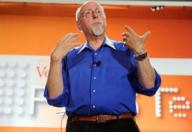 The Advocate: Walt Mossberg's 22-Year Fight to Make Computers More User-Friendly