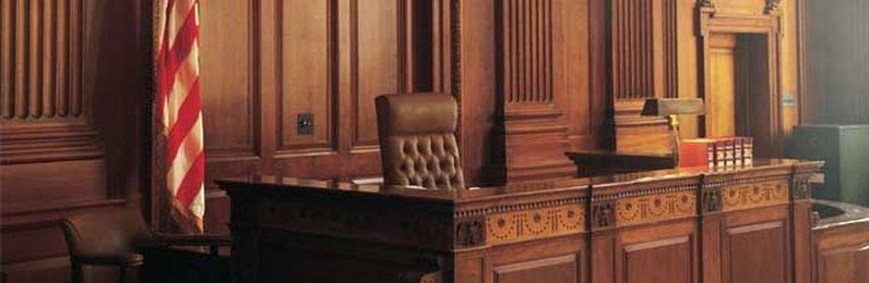 Five Things You Need to Consider When Choosing a Criminal Defense Lawyer