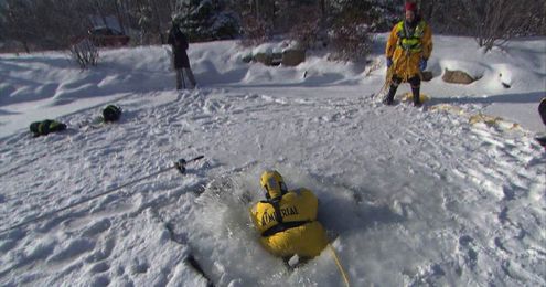 Rossen Reports: How to survive falling through thin ice