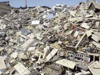 How and why to recycle Christmas e-waste