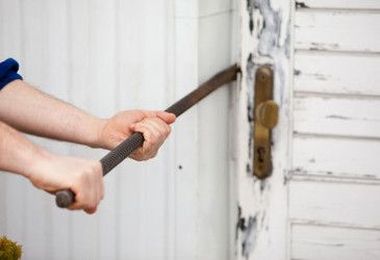 Conversations with a Burglar: 7 Common Home Security Mistakes