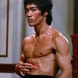 28 Reasons Why Bruce Lee Was Better Than Your Favorite Superhero