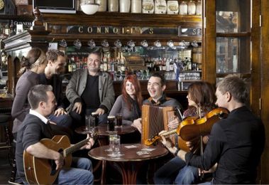 7 Characteristics of an Authentic Irish Pub