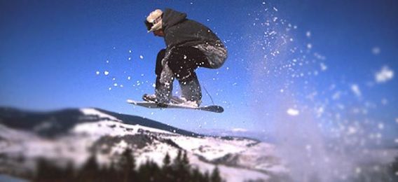 ‘Paper shredder’: A snowboard made from cardboard
