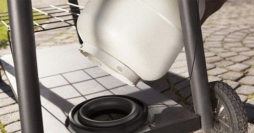 This Propane Tank Alerts Your Phone When It's Empty
