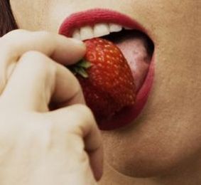 Crunchy Ways to Keep (or Make) Your Teeth White