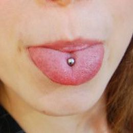 Oral piercing group to dentists: Work with us!