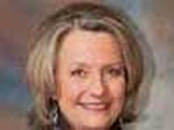 Treating the geriatric dental patient