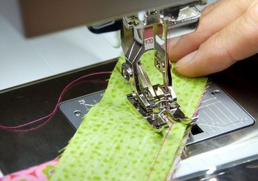 Tutorial: how to use the BERNINA patchwork foot no. 97 and 97D