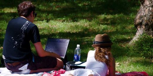 Why You Should Really Take Your Lunch Break Outside