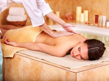 Enjoying Spa And Hot Tub Baths For a Healthy Body
