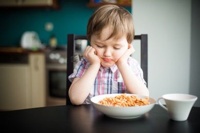 5 Tips to Combat Picky Eating in a Child with Sensory Processing Difficulties