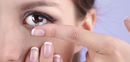 The Scary Consequence of Wearing Contact Lenses All Day