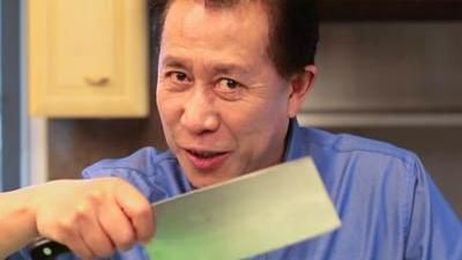How to Use a Chef Knife With Martin Yan