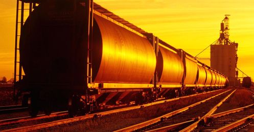 Are grain farmers losing to oil for rail service?