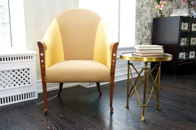 How Can You Choose the Perfect Upholstery Fabric for Chairs?