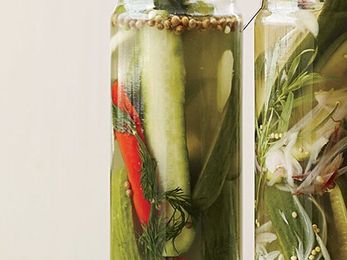 4 Ways to Use Pickle Juice