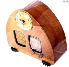 Antique Wood and Veneer Radios Get Pricey Once Restored
