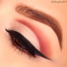 Bitten Cut Crease by ⠀⠀⠀⠀⠀⠀⠀⠀🎀 D