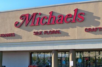 67 Thoughts You Have While Walking Through Michaels