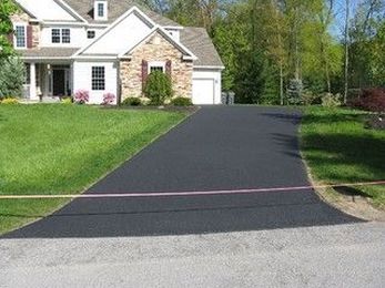 How to Reseal Your Asphalt Driveway