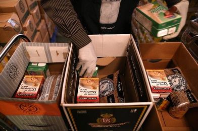 10 Things Food Banks Need But Won't Ask For